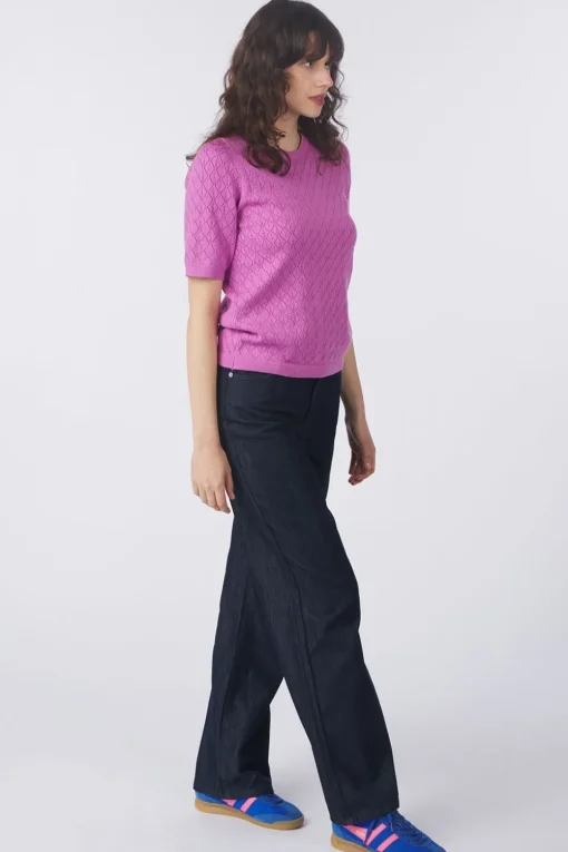Selected Trui Helen
