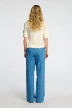 Selected Trui Helen