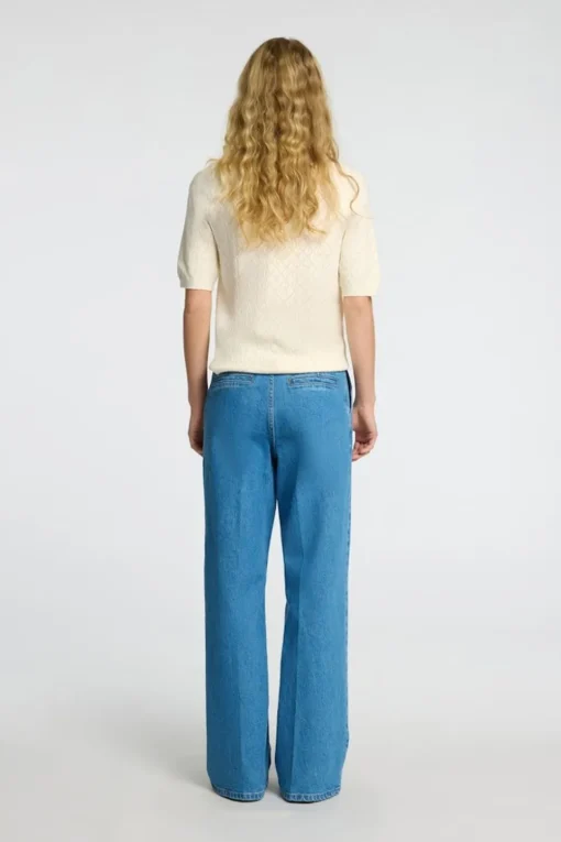 Selected Trui Helen