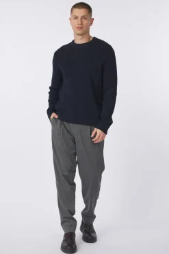 Selected Trui Theo