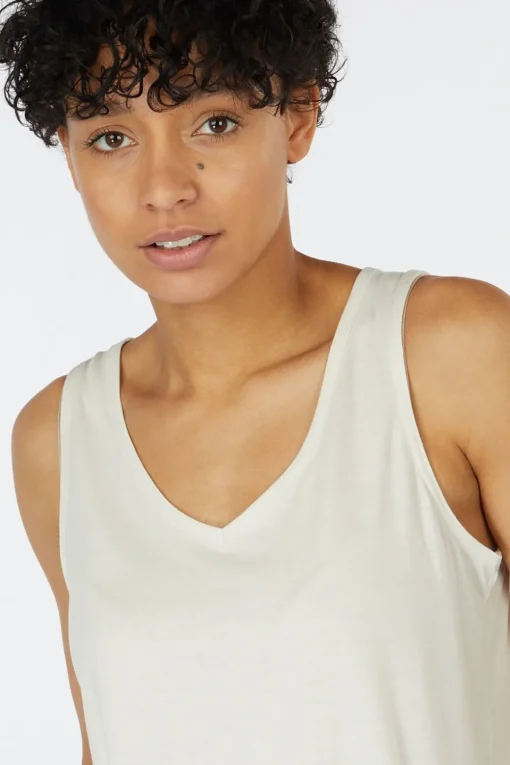 Sherpa Top Bali V-Neck Tank