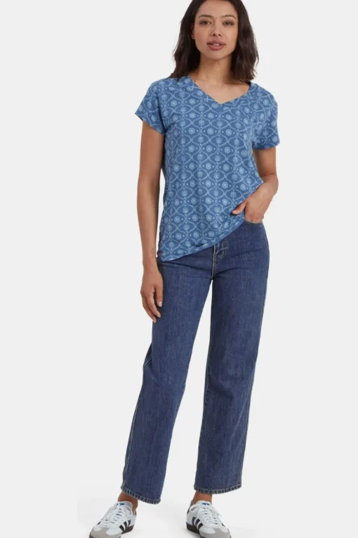 Sherpa T-Shirt Neha V-Neck Tee