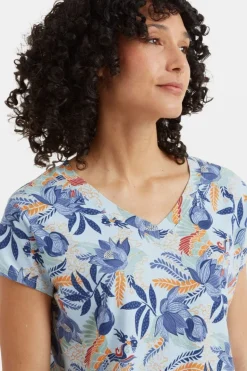 Sherpa T-Shirt Neha V-Neck Tee