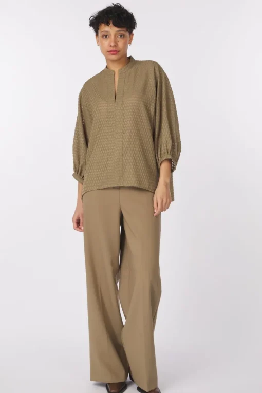 Soaked in Luxury Blouse Slkettie Amily