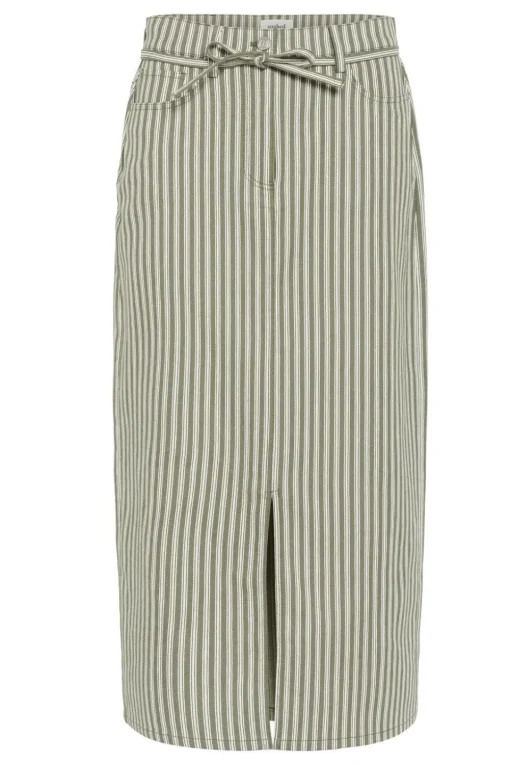 Soaked in Luxury Rok Sllibby Maisa