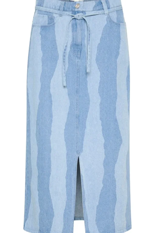 Soaked in Luxury Rok Slmaisa