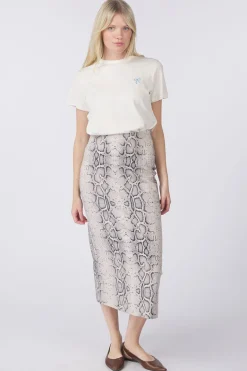 Soaked in Luxury Rok Slxala Pencil