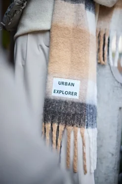 Verb To Do Sjaal Scarf Urban Explorer