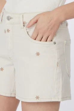 Vero Moda Short Te Mr Ecru Flowers