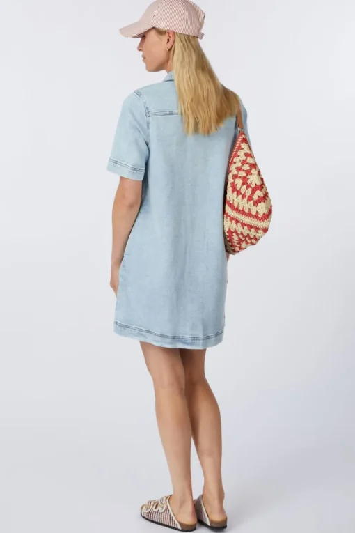 Vila Jurk Soleeve Button