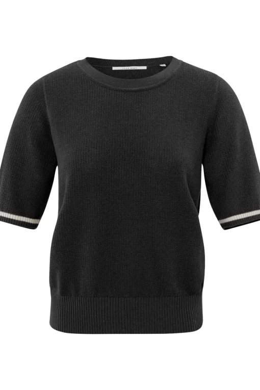 Yaya Trui Textured Round Neck Sleeve