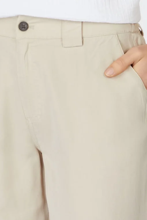 Yerse Broek Deia