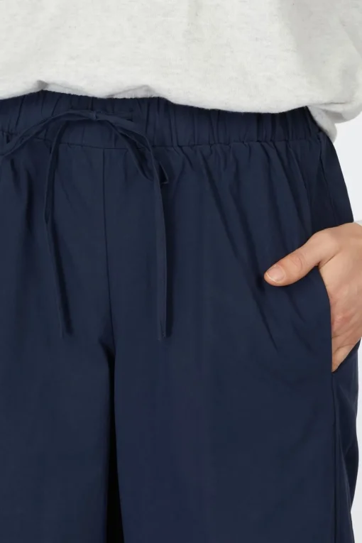 Yerse Broek Globo