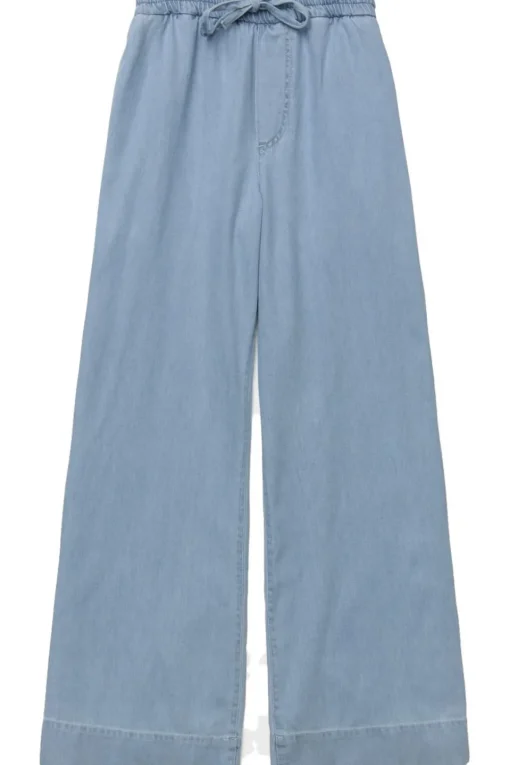 Yerse Broek Lago