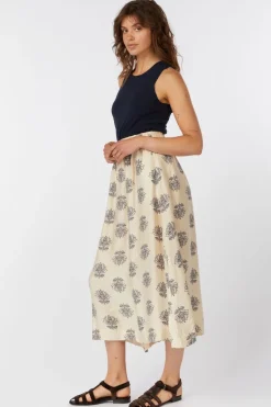 Yerse Rok Danielle