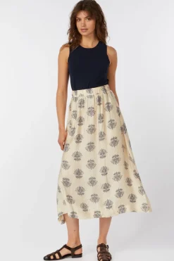 Yerse Rok Danielle